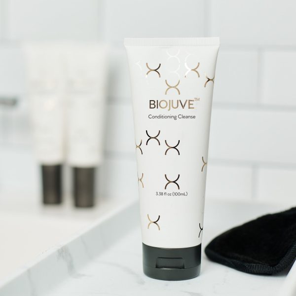 Gel rửa mặt sinh học Conditioning Cleanse BIOJUVE